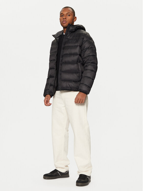 Champion Champion Зимова куртка 220342 Чорний Regular Fit