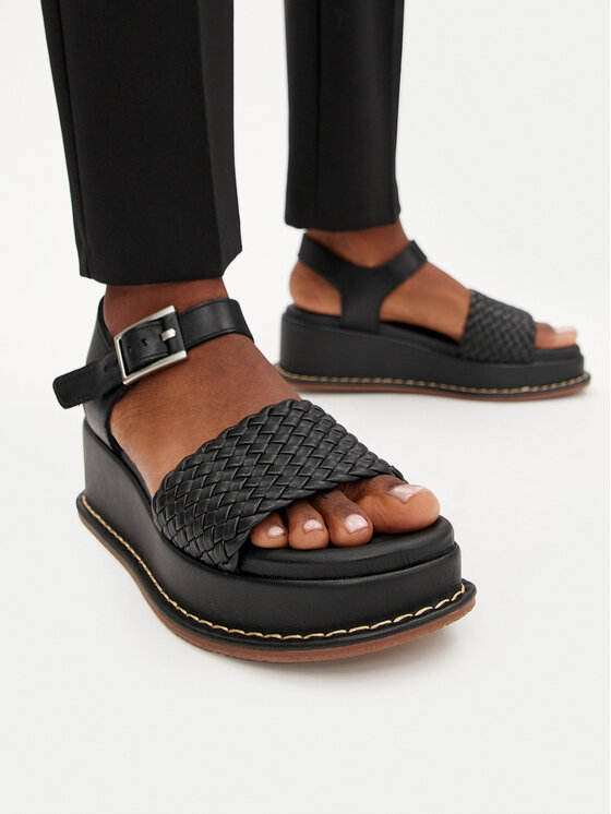 Clarks Clarks Sandale Kimmei Bay 26176403 Crna
