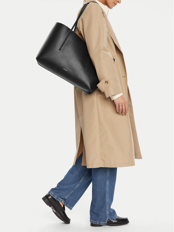 Calvin Klein Torebka Foil Logo Tote W/Pouch LV04F3274G Czarny