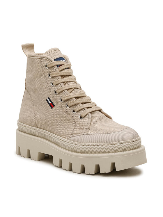 tommy flat boot