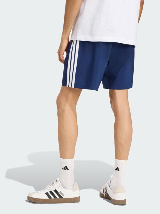 adidas adidas Szorty sportowe 168453 Niebieski jasny Regular Fit