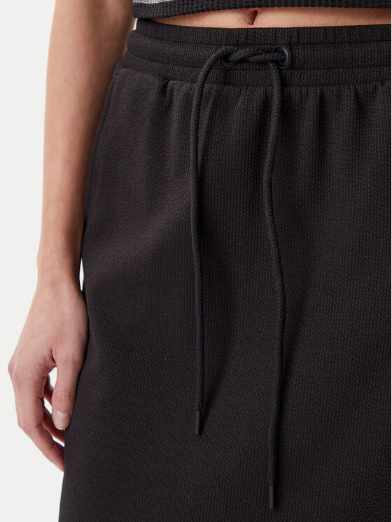 Puma Puma Fustă midi Her 685059 Negru Regular Fit