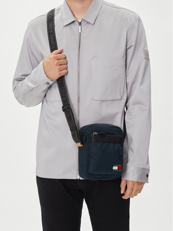 Tommy Jeans Tommy Jeans Kotike Tjm Essential Daily Reporter AM0AM12413 Tumesinine