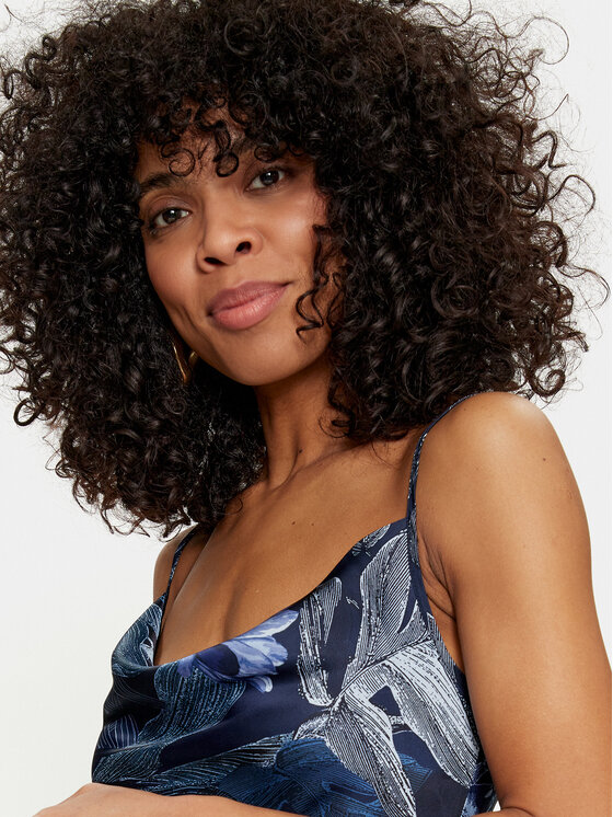 Guess Guess Rochie cocktail W3GK85 WD8G2 Colorat Regular Fit