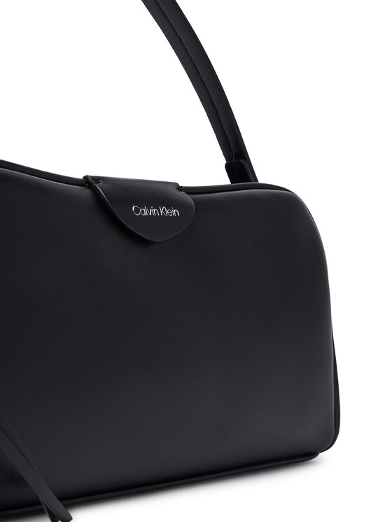 Calvin Klein Calvin Klein Kabelka Emblem Trio Top Handle Camera Ba LV04F3370G Černá