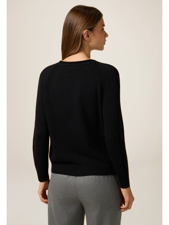 Oltre Oltre Maglione M320J105251N033 Nero Regular Fit