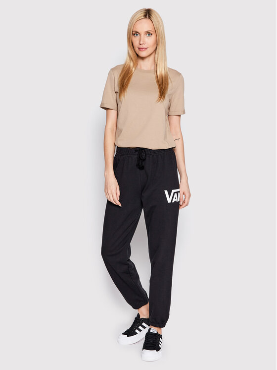 Immagini outlet tute vans