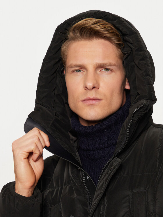 INDICODE INDICODE Pūkinė striukė Ast 15-923 Juoda Regular Fit