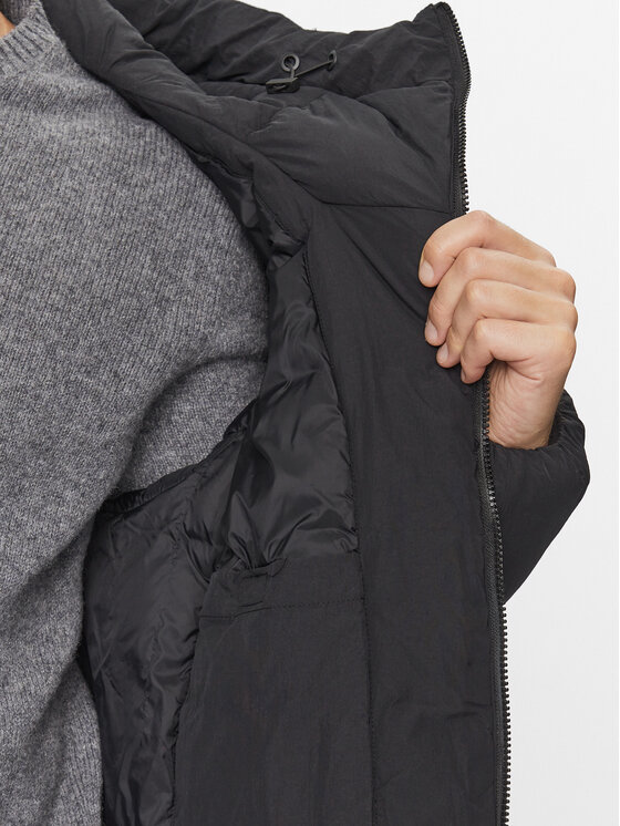United Colors Of Benetton United Colors Of Benetton Geacă de iarnă 2T2LUN03G Negru Regular Fit