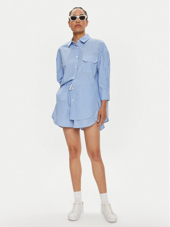 ViCOLO ViCOLO Szövet rövidnadrág TB2749 Kék Regular Fit