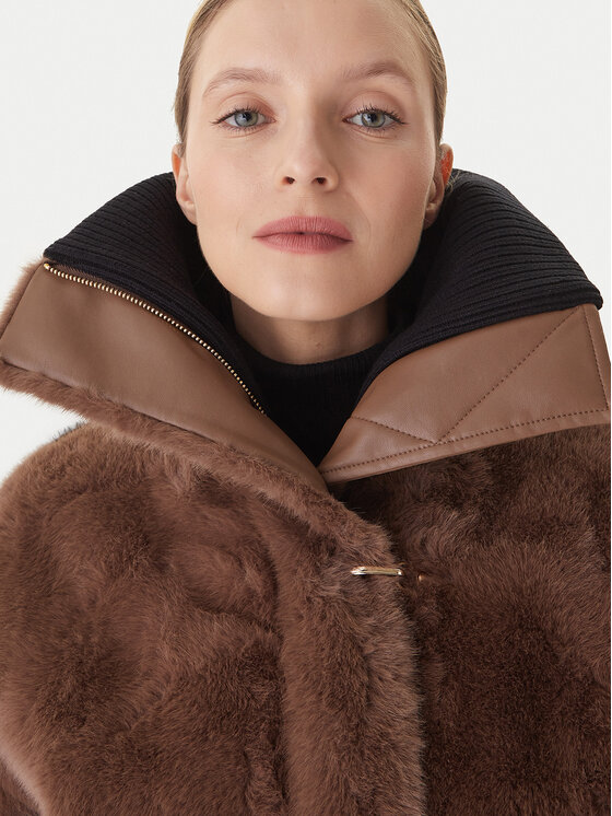 LOLA CASADEMUNT LOLA CASADEMUNT Kevad-sügis jope LF2501014 Pruun Regular Fit