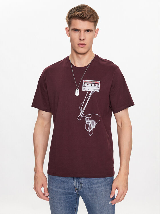 Levi's® Levi's® T-shirt 16143-1011 Tamnocrvena Relaxed Fit
