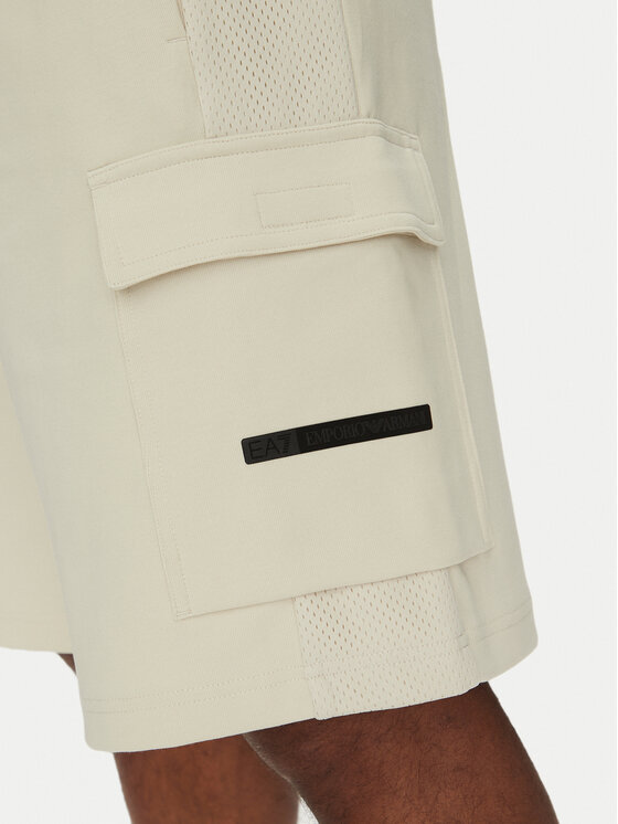 EA7 Emporio Armani EA7 Emporio Armani Pantaloni scurți sport 7M000326 AF12660 U1112 Écru Regular Fit