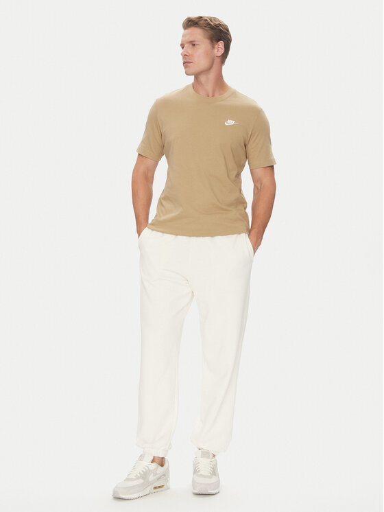 Nike Nike Tričko Nsw Club Tee AR4997 Kaki Regular Fit