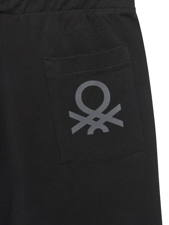 United Colors Of Benetton United Colors Of Benetton Спортивні шорти 3BL0C903L Чорний Regular Fit