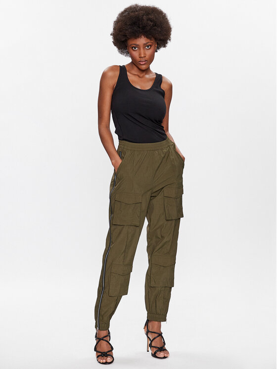 Gestuz Gestuz Pantaloni di tessuto Afina 10906980 Verde Regular Fit