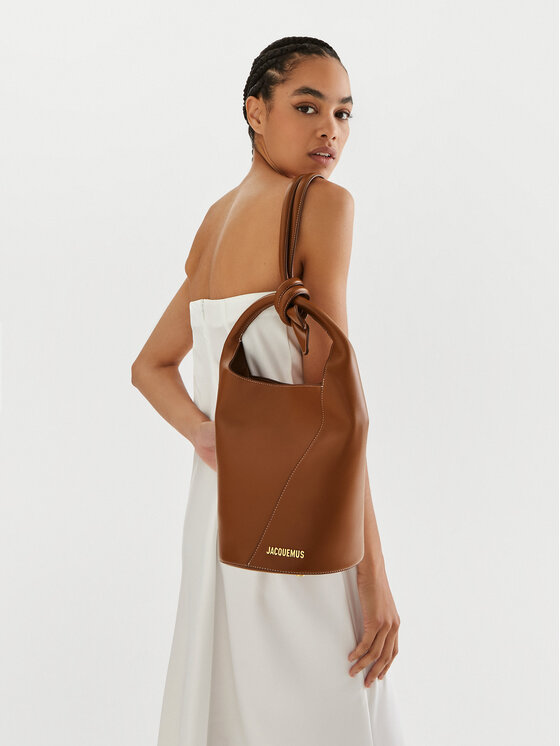 JACQUEMUS JACQUEMUS Hátizsák Le Petit Tourni 245BA366-3173 Barna