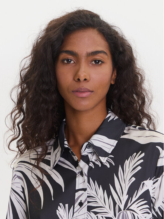 Guess Guess Särk W5YH03 WF1T2 Must Regular Fit