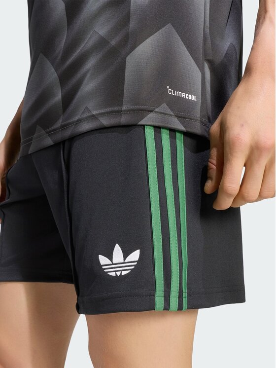 adidas adidas Szorty sportowe 170163 Czarny Regular Fit