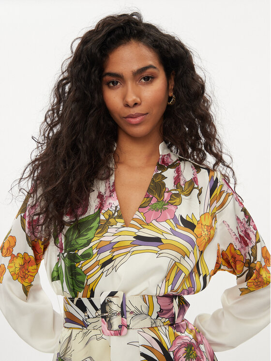 Marciano robe 2025