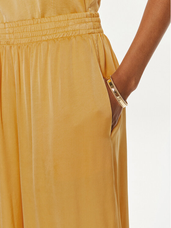 ViCOLO ViCOLO Панталони тип палацо TB0034 Жълт Relaxed Fit