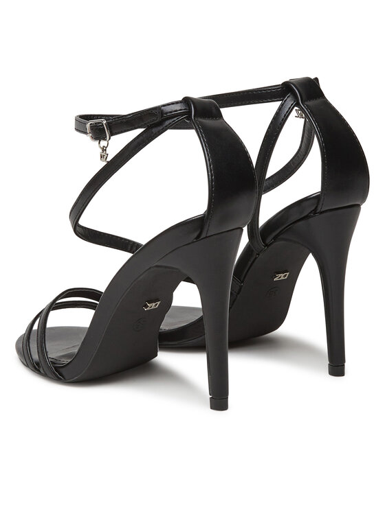 DeeZee DeeZee Sandále F89725-252 Čierna