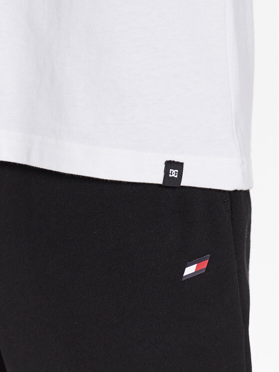 DC DC Tričko Stuck On You ADYZT05245 Biela Relaxed Fit