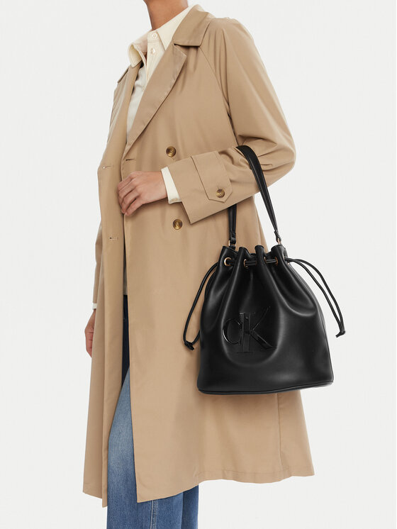 Calvin Klein Calvin Klein Käekott Bold Ck Large Bucket Bag LV04F3232G Must