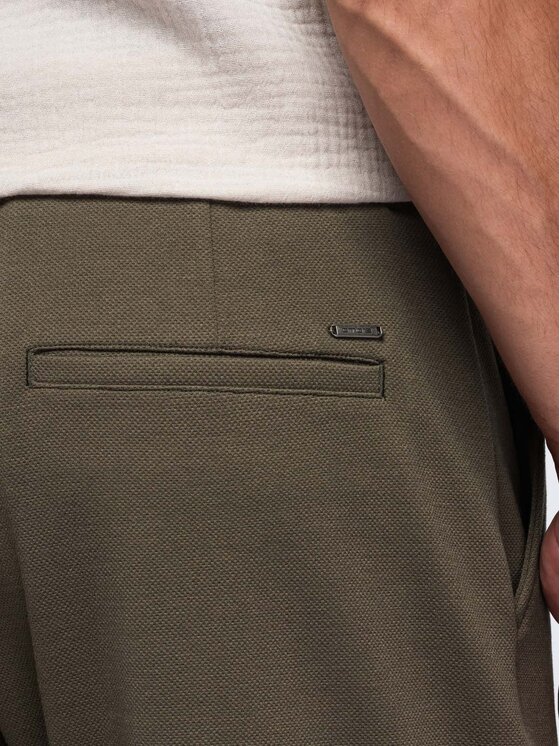 Ombre Ombre Szorty materiałowe OM-SRCS-0206 Khaki Boxy Fit