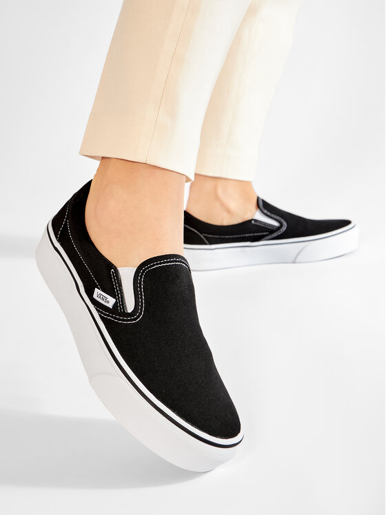 Vans Vans Tenisice Classic Slip-On P VN00018EBLK Crna