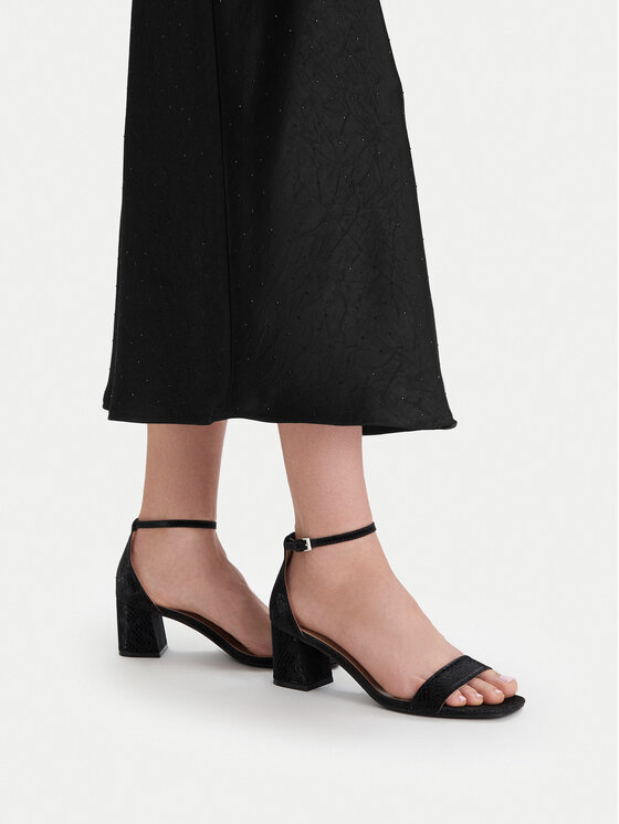 DeeZee DeeZee Sandali CEO-HJY0223010-1 Črna