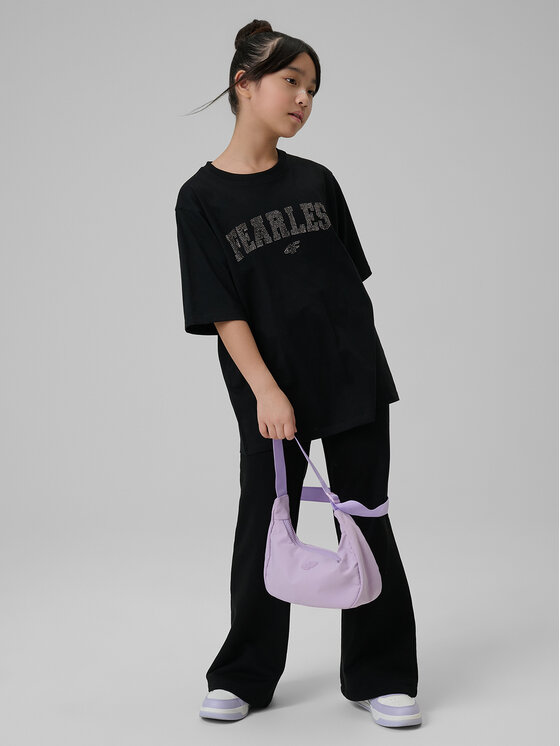 4F 4F T-Shirt SHINE ACADEMY Czarny Regular Fit