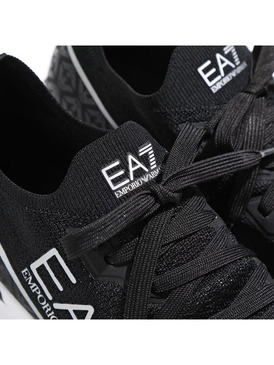 Emporio Armani Emporio Armani Sneakersy X8X094 XK239 Černá