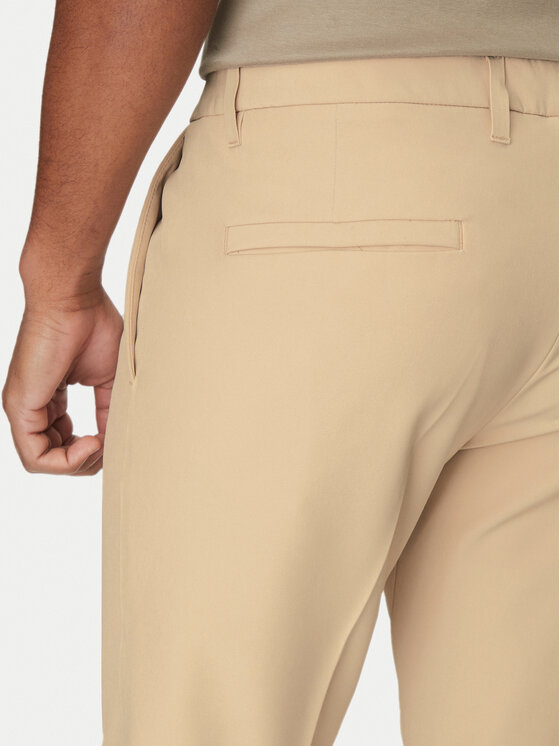 BOSS BOSS Spodnie materiałowe T_Commuter 50534303 Beżowy Slim Fit