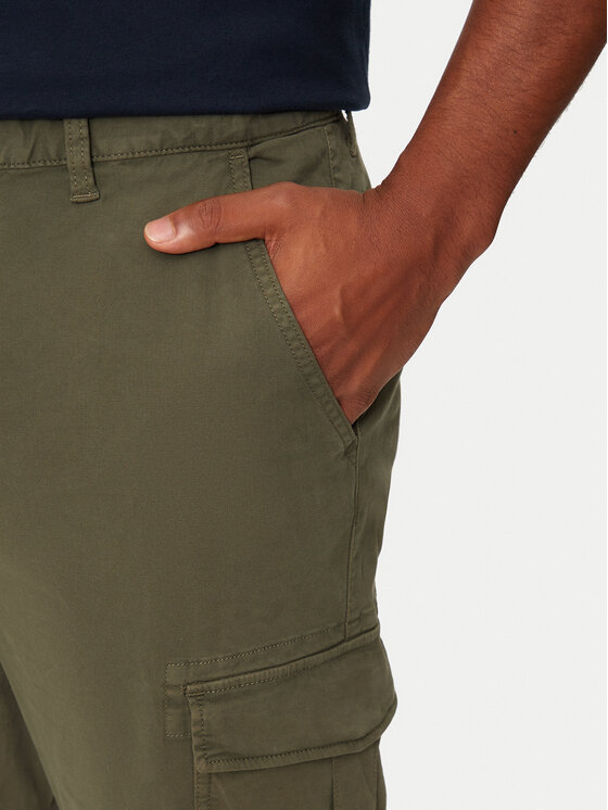 Tommy Jeans Tommy Jeans Stoffhose Austin DM0DM20750 Grün Slim Fit