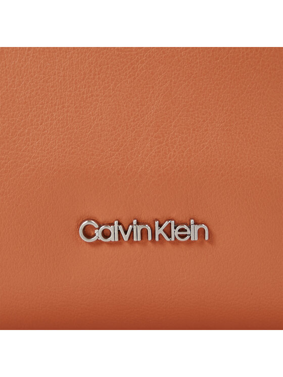 Calvin Klein Handtasche Elevated Soft Mini Bag K60K611305 Braun リアライズ22レーシングマフラー 4st jog