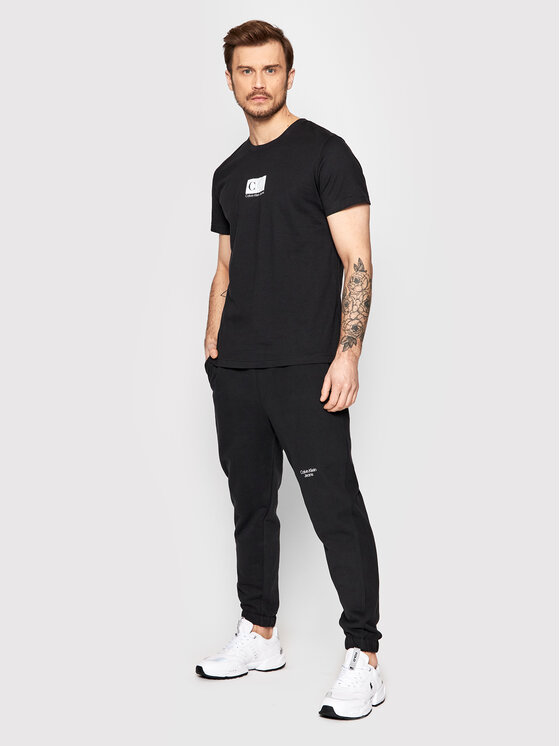 Calvin Klein Jeans Calvin Klein Jeans Долнище анцуг J30J320590 Черен Regular Fit