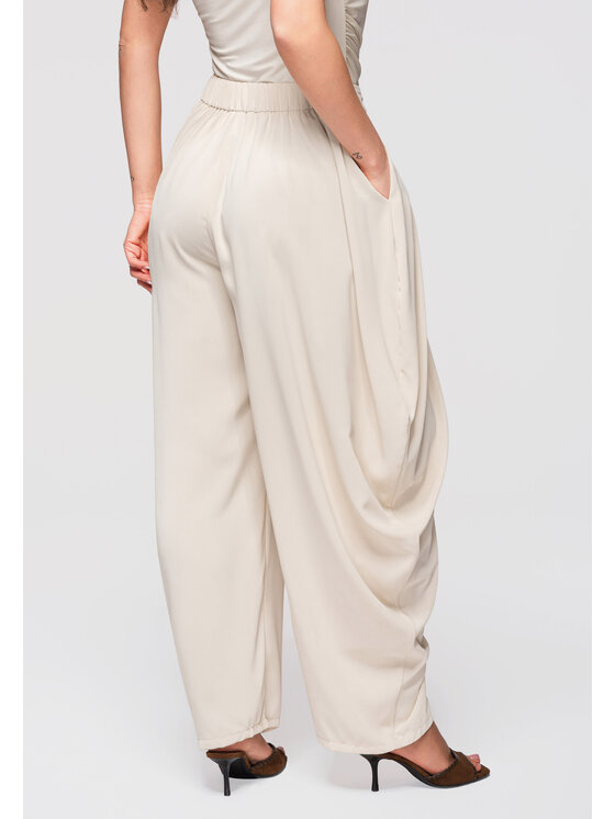 Ombre Ombre Spodnie materiałowe OW-PA-E0004 Beżowy Relaxed Fit