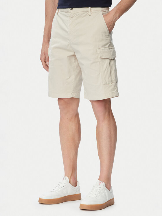 Guess Pantalon scurți din material M6GDVA W1703 Crem Regular Fit