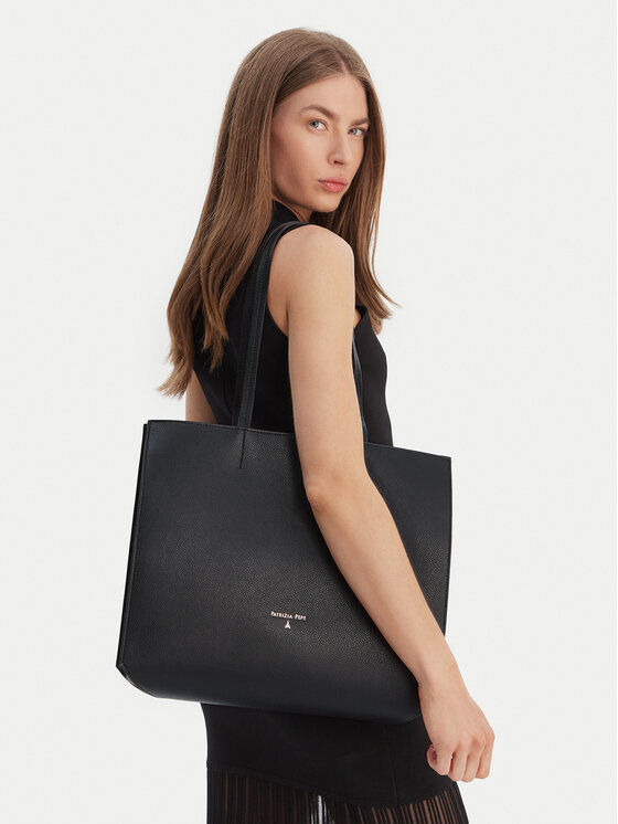 Patrizia Pepe Patrizia Pepe Torbica 8B0235/L001-K470 Crna