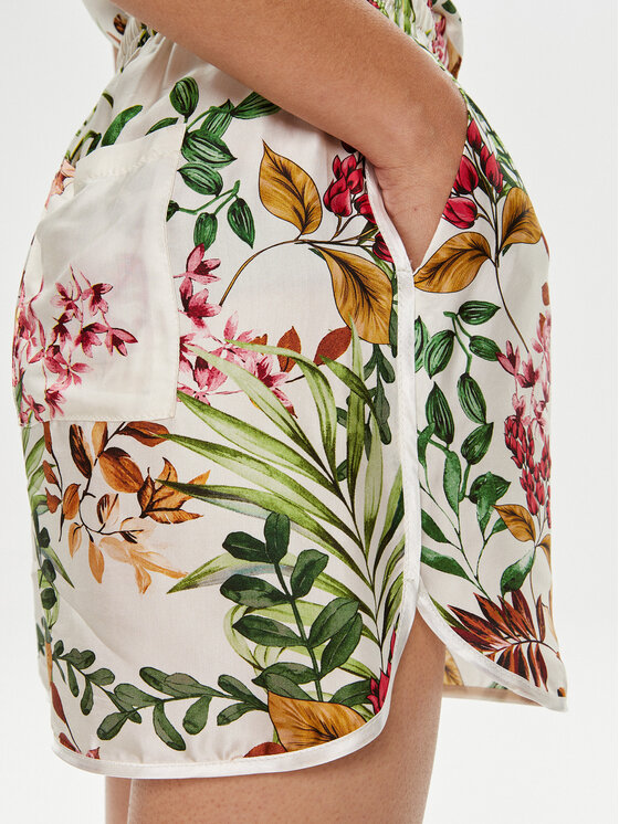 ViCOLO ViCOLO Шорти от плат TB2282 Цветен Relaxed Fit