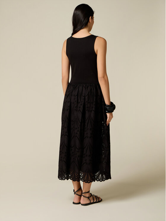 Oltre Oltre Vestito da giorno 7802J000936N033 Nero A-Line Fit