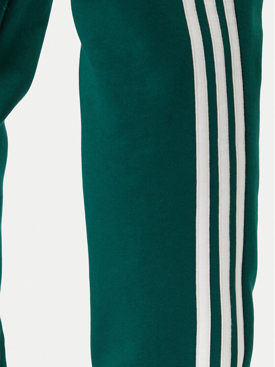 adidas adidas Долнище анцуг 3-Stripes KE3559 Зелен Slim Fit