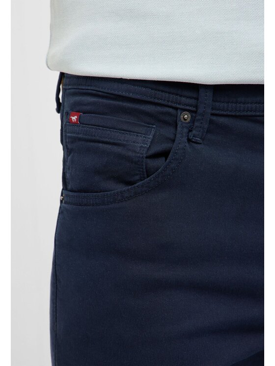 Mustang Mustang Pantaloncini di jeans Style Chicago Blu scuro Slim Fit