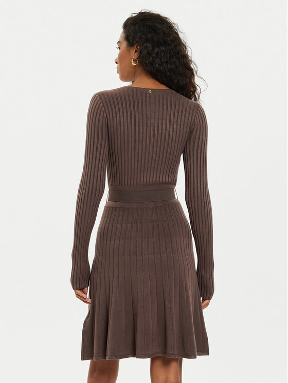 Guess Guess Trikotažinė suknelė W2BK29 Z2YJ2 Ruda Regular Fit