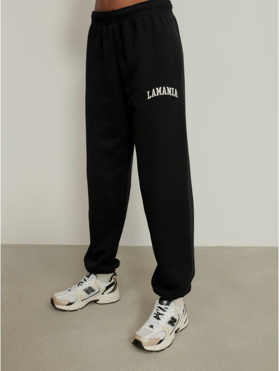 La Mania La Mania Spodnie dresowe FLAME Czarny Classic Fit