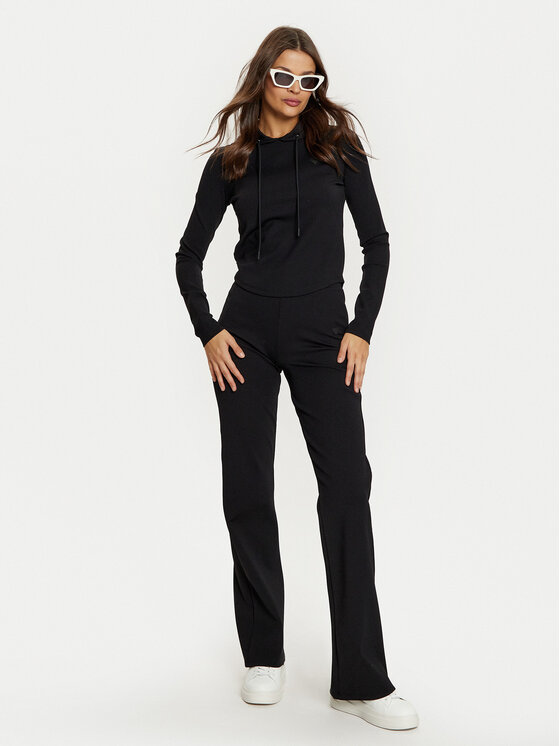 Guess Guess Spodnie dzianinowe V5RB06 KCLH0 Czarny Regular Fit