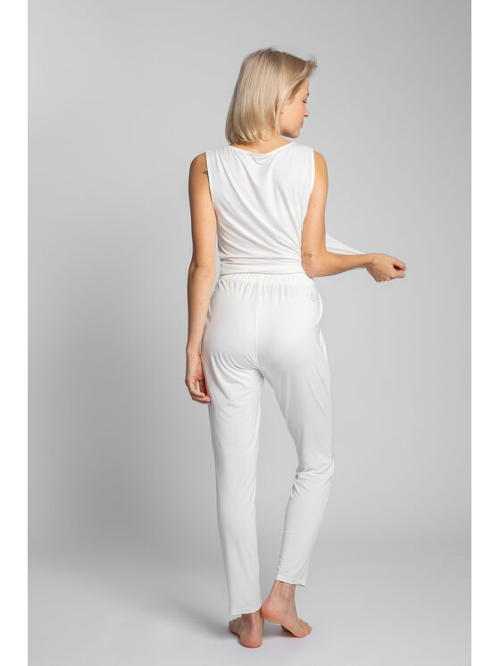 LaLupa LaLupa Spodnie piżamowe LA025 Biały Comfortable Fit
