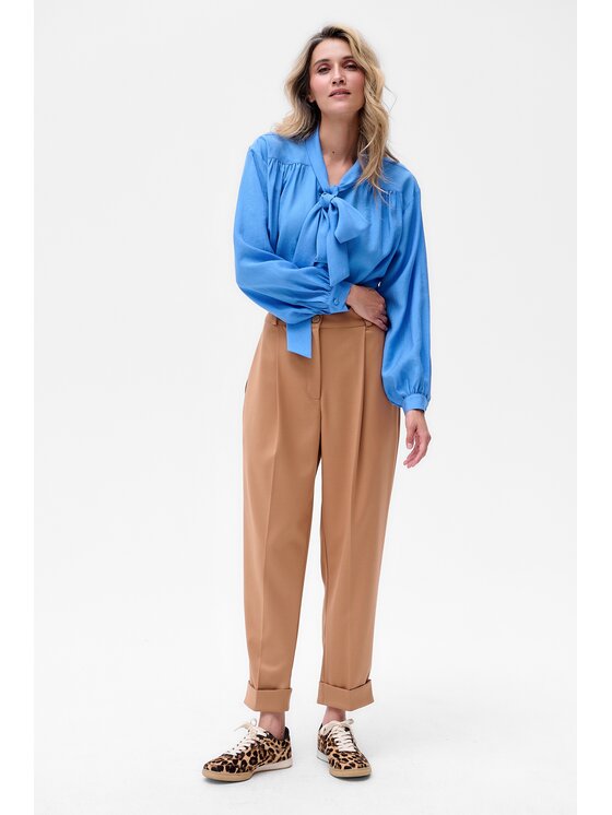blue shadow blue shadow Spodnie damskie Hilton Brązowy Regular Fit