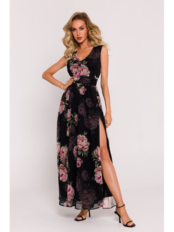 Made of Emotion Made of Emotion Koktejlové šaty M781 Čierna Generous Fit